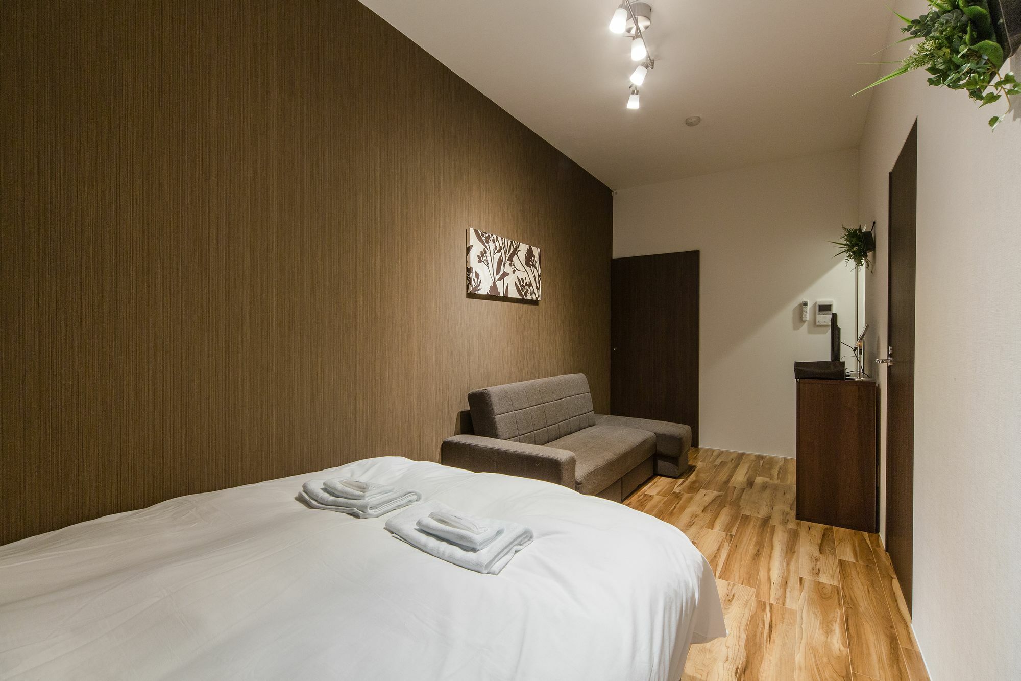 Отель Five Court Umeda Осака Экстерьер фото